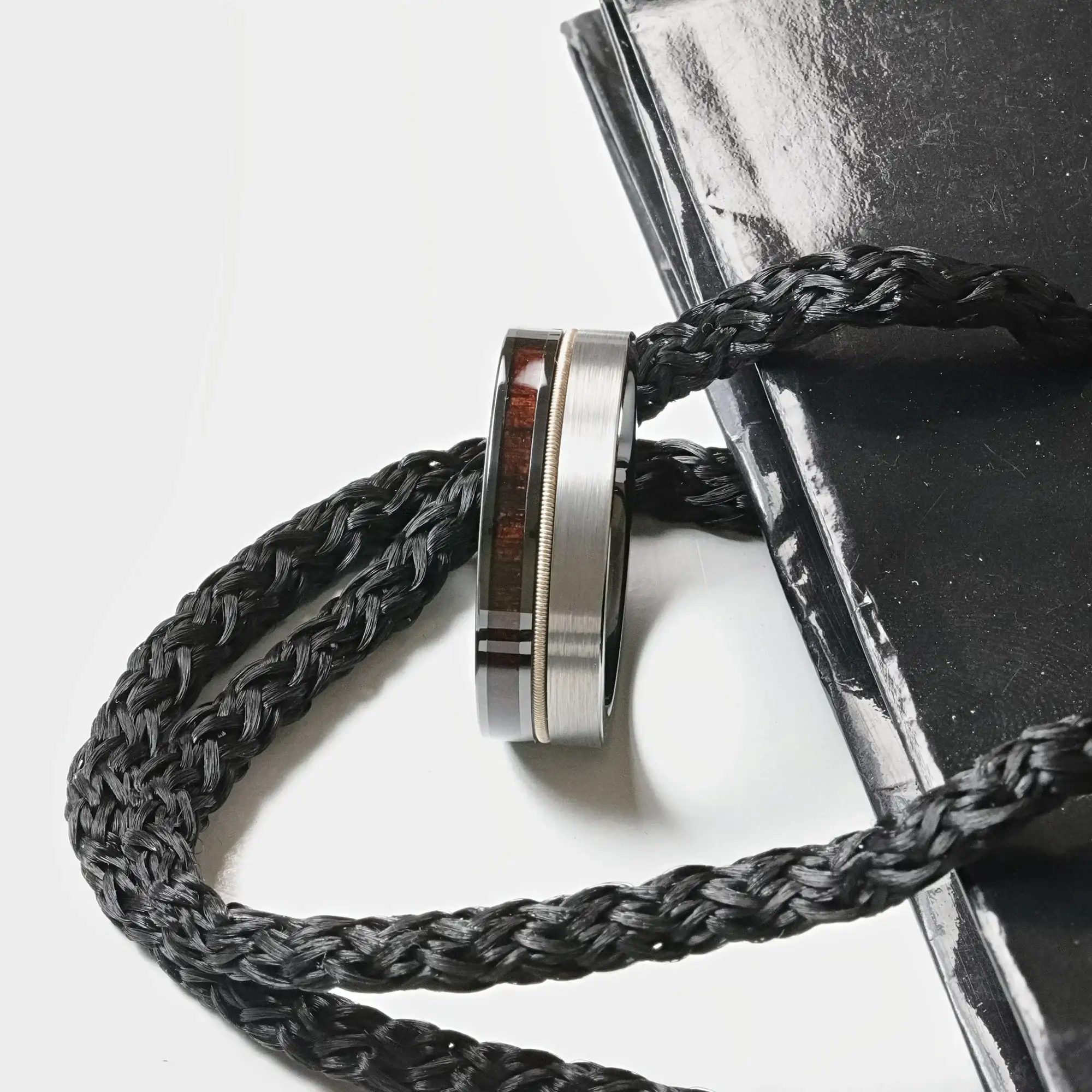 SLATE 8mm Tungsten & Black Ceramic Hybrid Ring with Steel Guitar String and Ebony Wood Inlay - Image 4